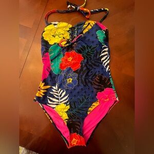 🎀 NWOT La Vie en Rose Aquarose On Piece bathing suit Medium
